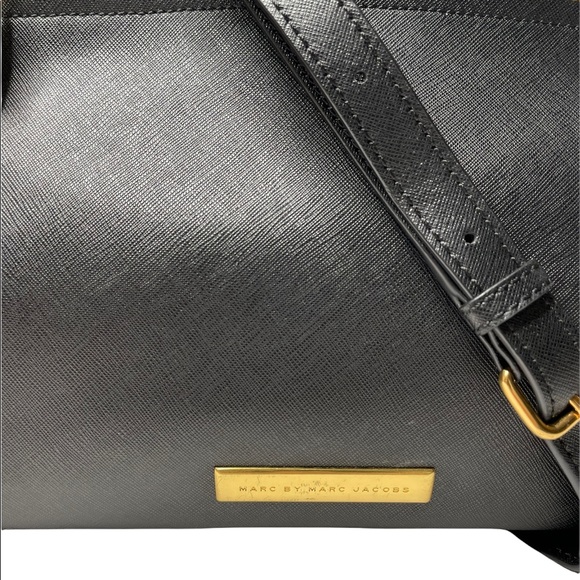 Marc by Marc Jacobs | Luna Saffiano Alaina Satchel Bag in Black - Picture 3 of 10
